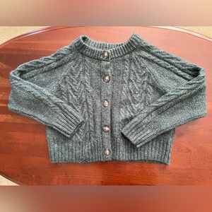 Old Navy Cable Knit Cropped Sweater